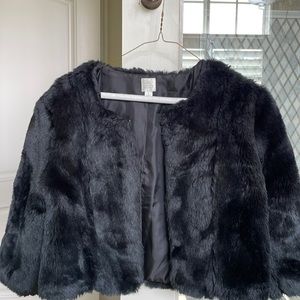 EUC! Gently worn black faux cropped jacket.  Perfect with jeans or to a dinner